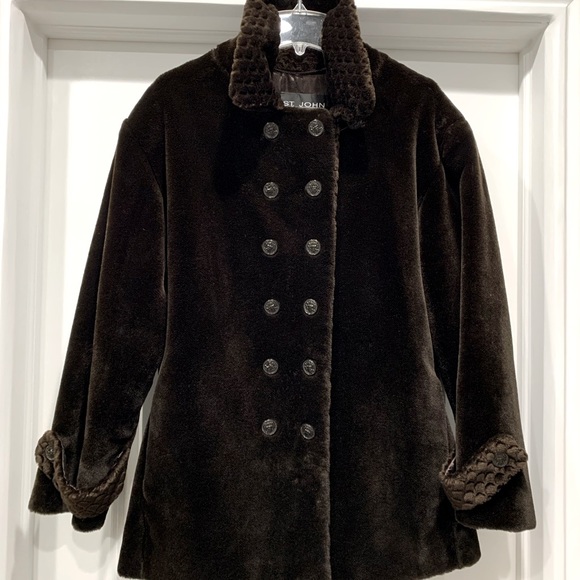 Vintage St. John by Marie Gray Fully Lined Double Breasted Faux Fur Coat - Picture 3 of 13